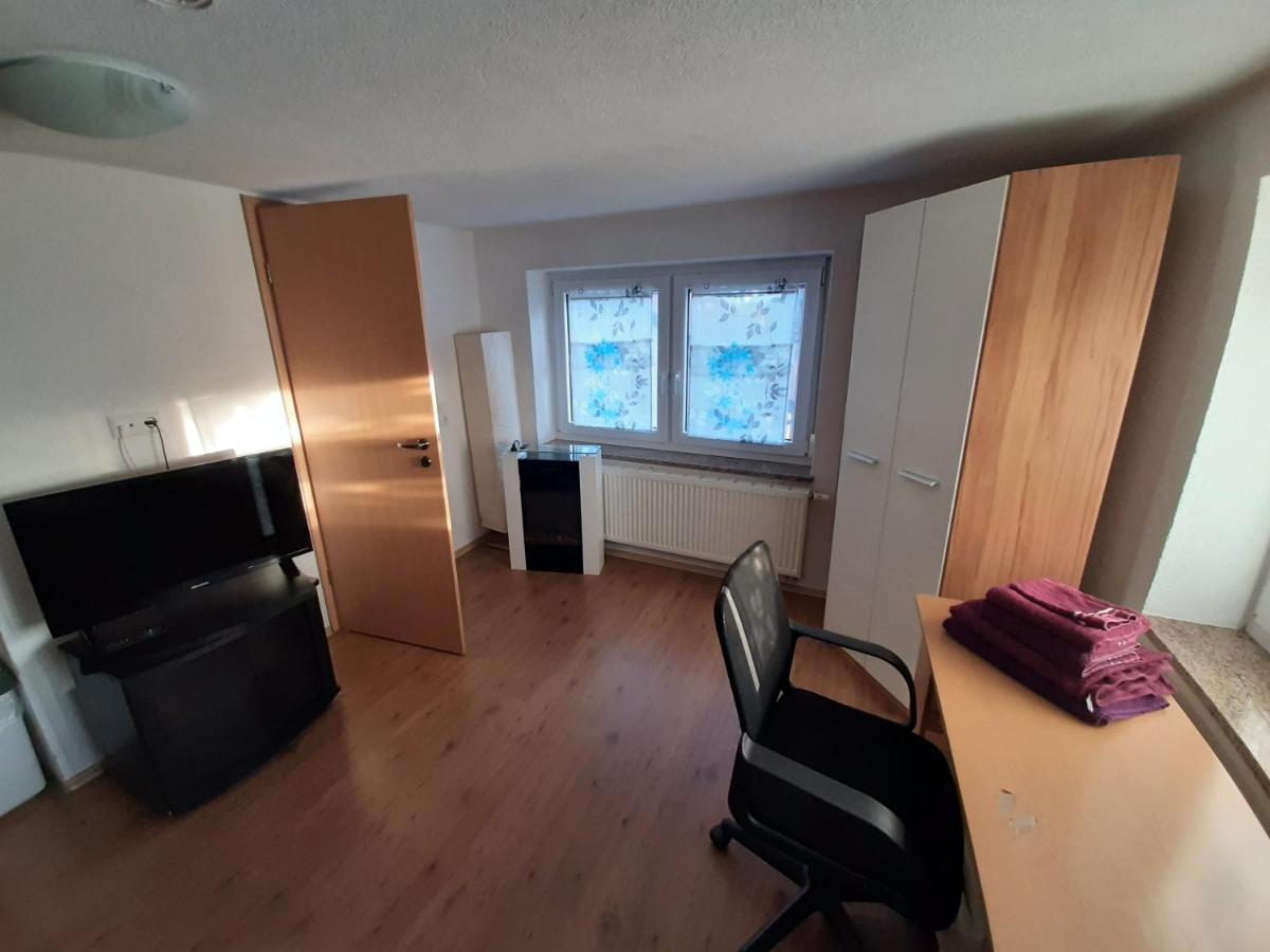 Biberach-Riss-Zimmer-Frei, Einzel-Zimmer Bad Kueche Birkenhard Екстериор снимка