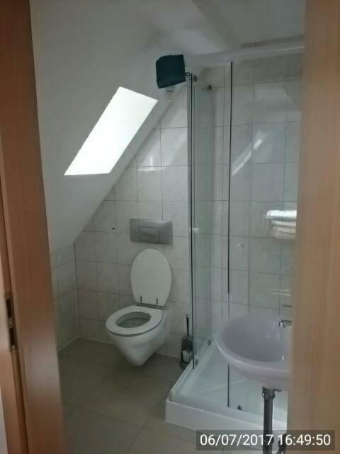 Biberach-Riss-Zimmer-Frei, Einzel-Zimmer Bad Kueche Birkenhard Екстериор снимка