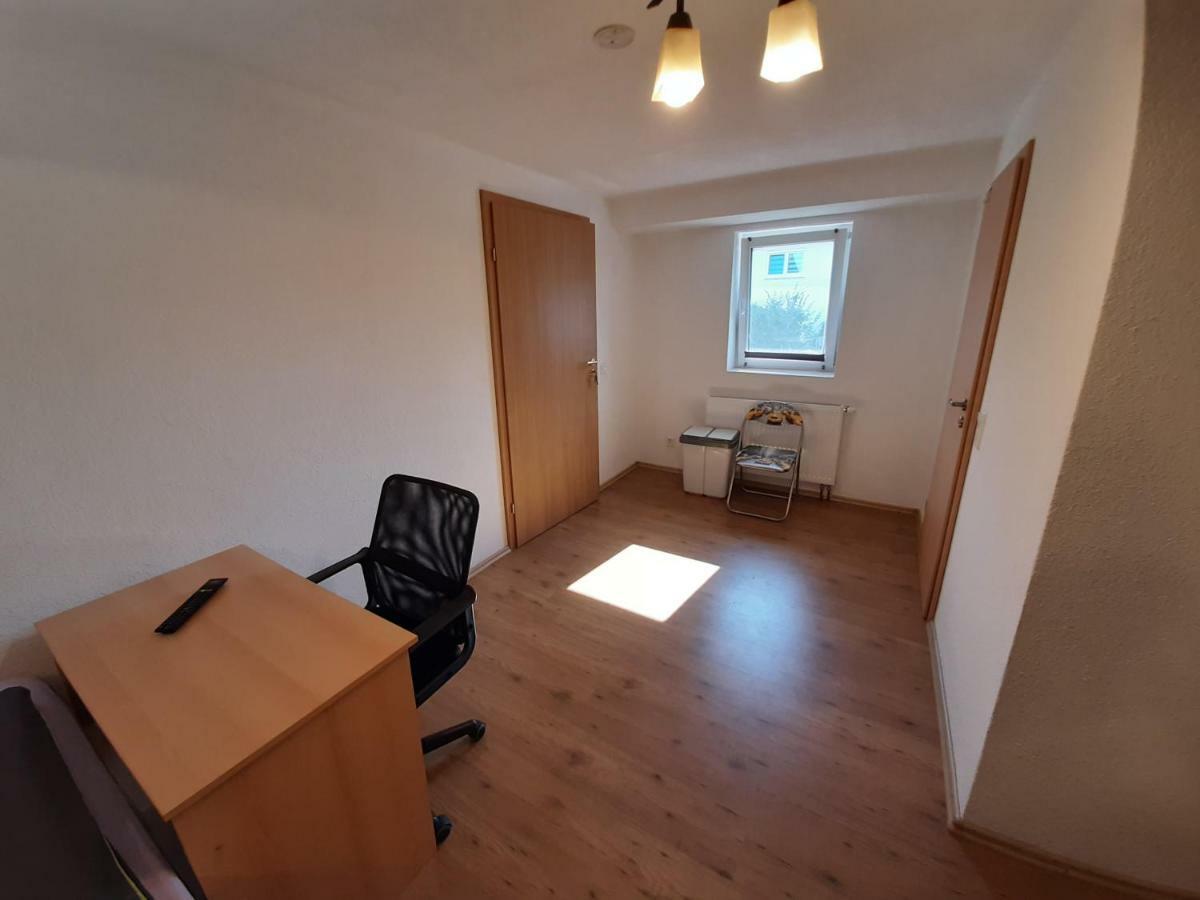 Biberach-Riss-Zimmer-Frei, Einzel-Zimmer Bad Kueche Birkenhard Екстериор снимка
